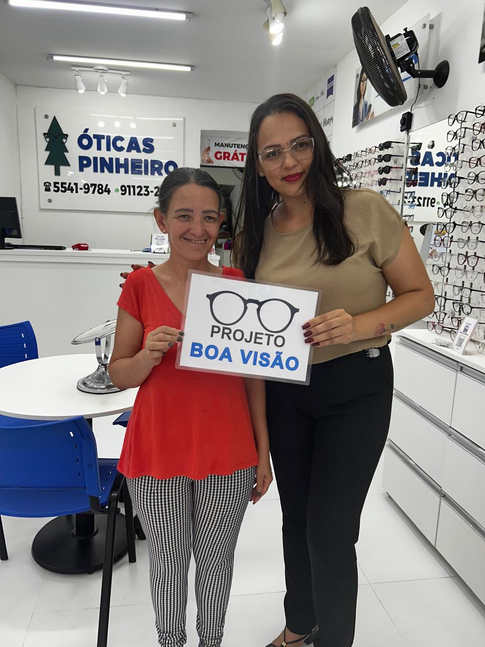 Cliente satisfeito da Boa Visão